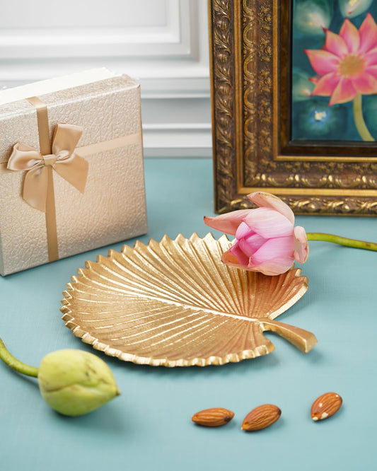 Folkstorys -Patra Decor Tray Gift Hamper