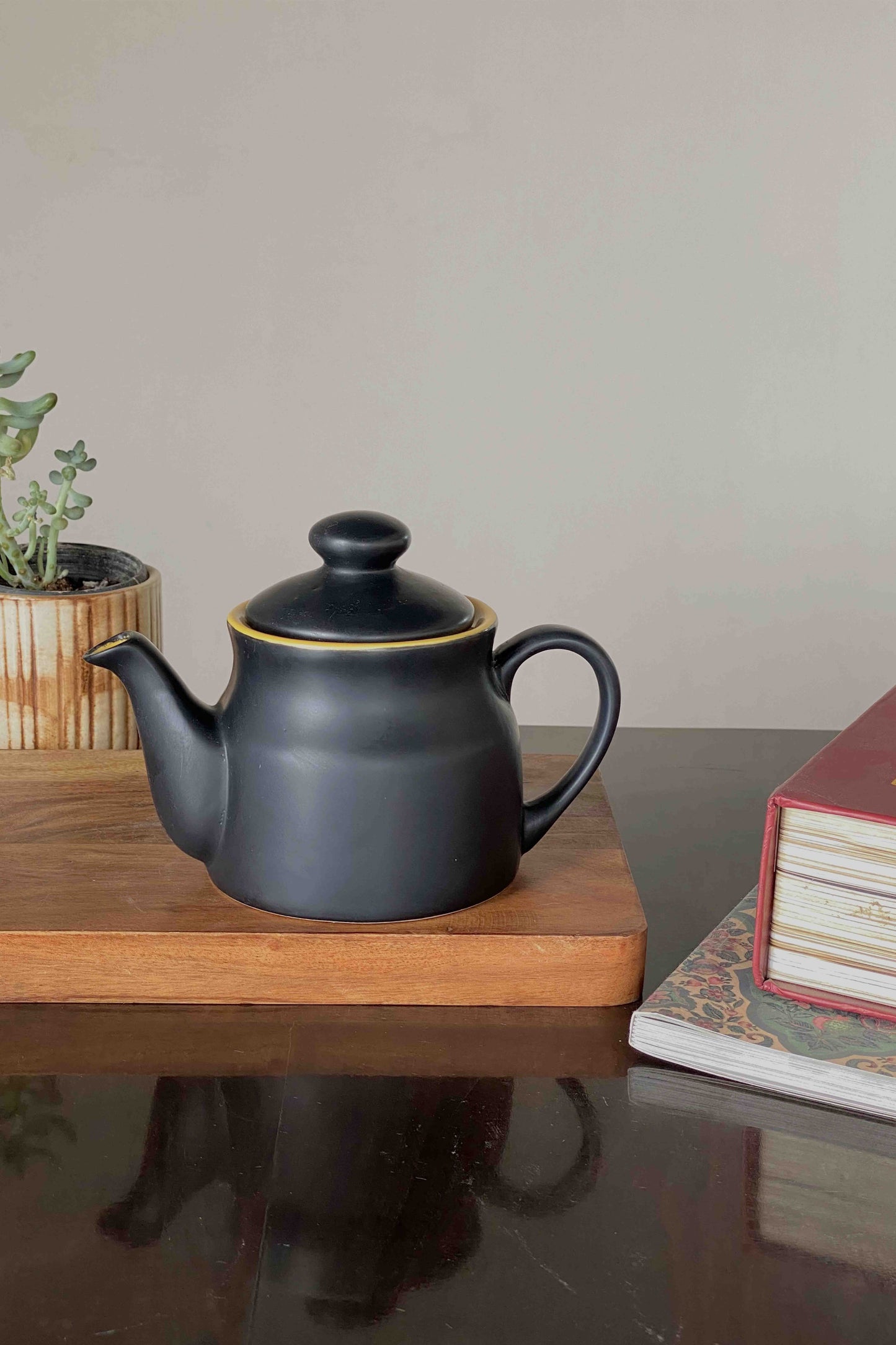 Black Muse Tea Kettle