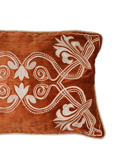 Cinnamon Embroidery Cover