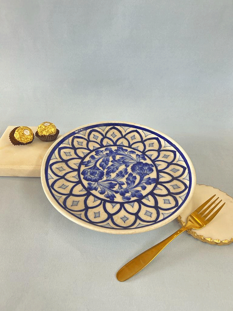 Decor tray