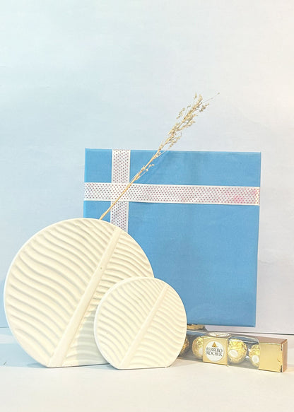Svetah Vase Gift Combo without Rakhi