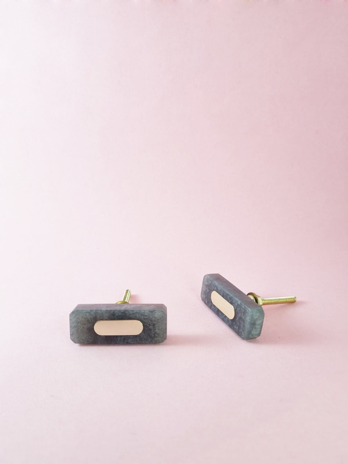 Verdant Drawer Knobs (Set of 2)