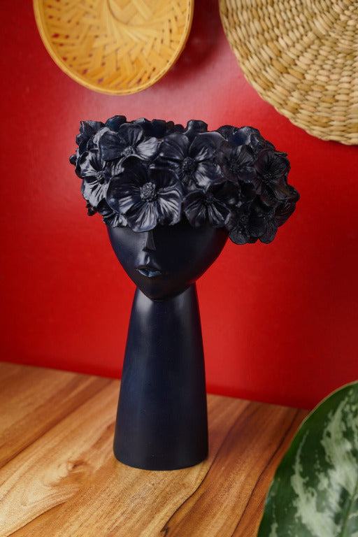 Dame Noire Vase