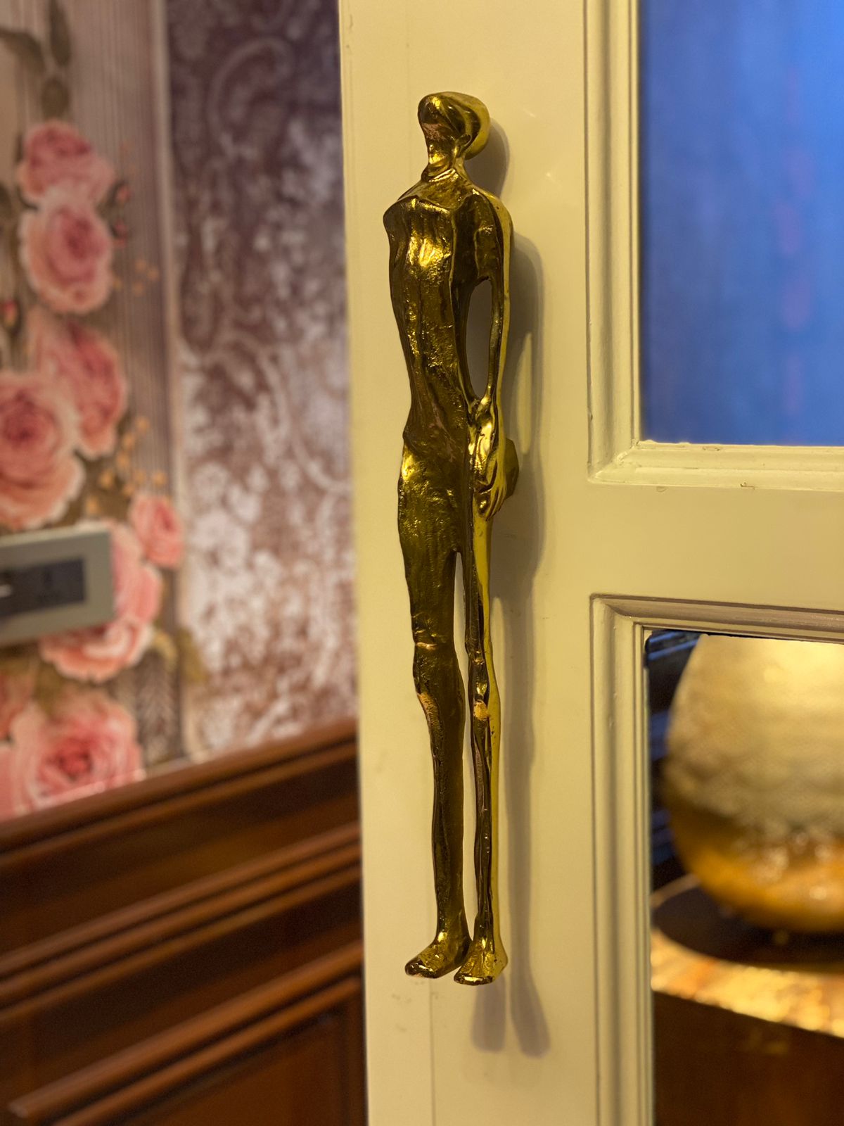 Golden Gradient Wall Decor